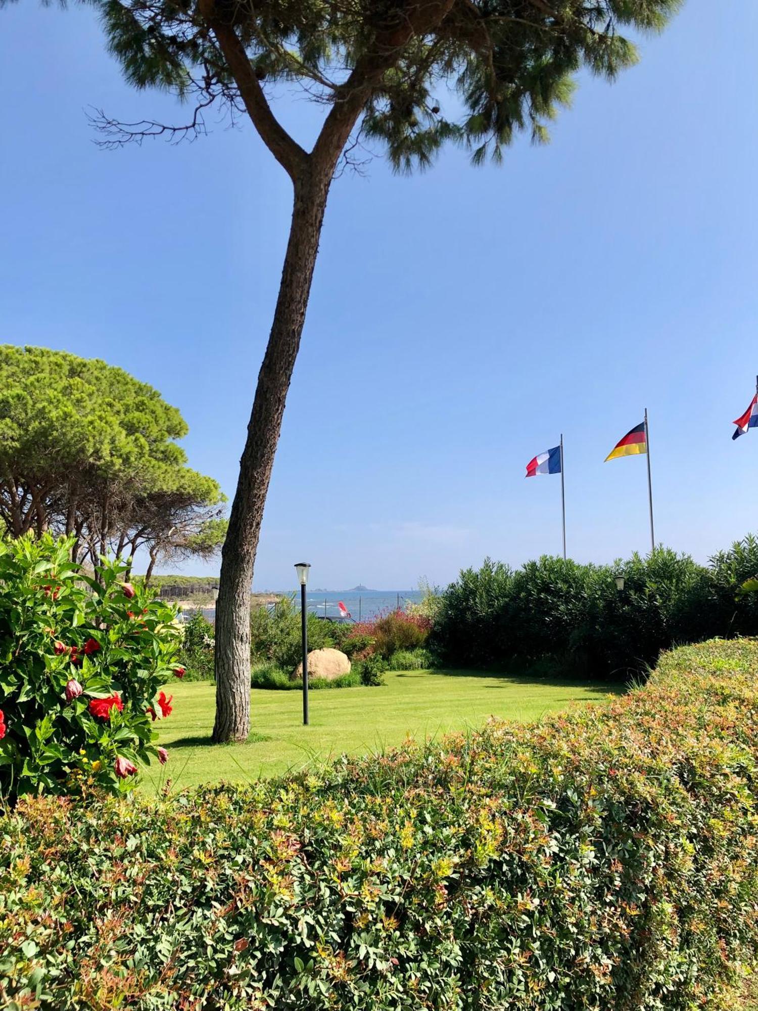 Camping Cala D'Ostia Пула Екстер'єр фото