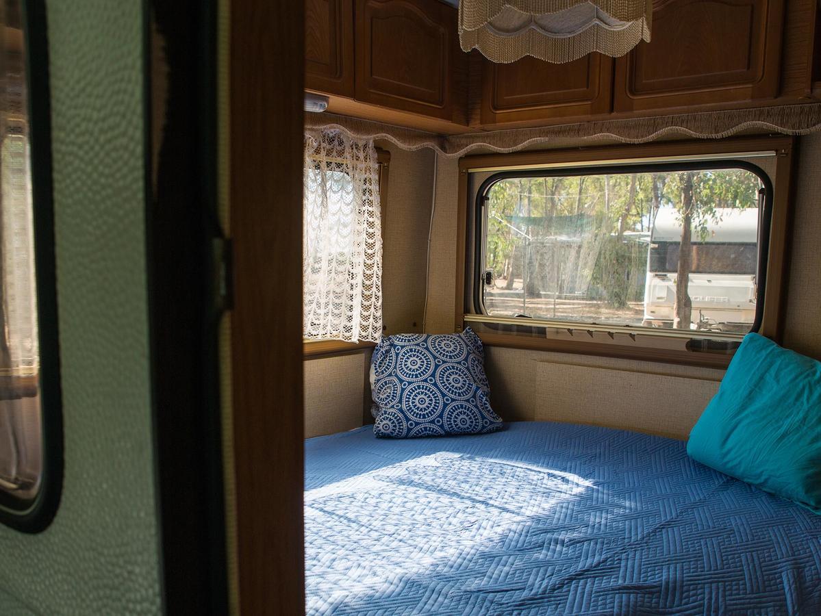 Camping Cala D'Ostia Пула Екстер'єр фото